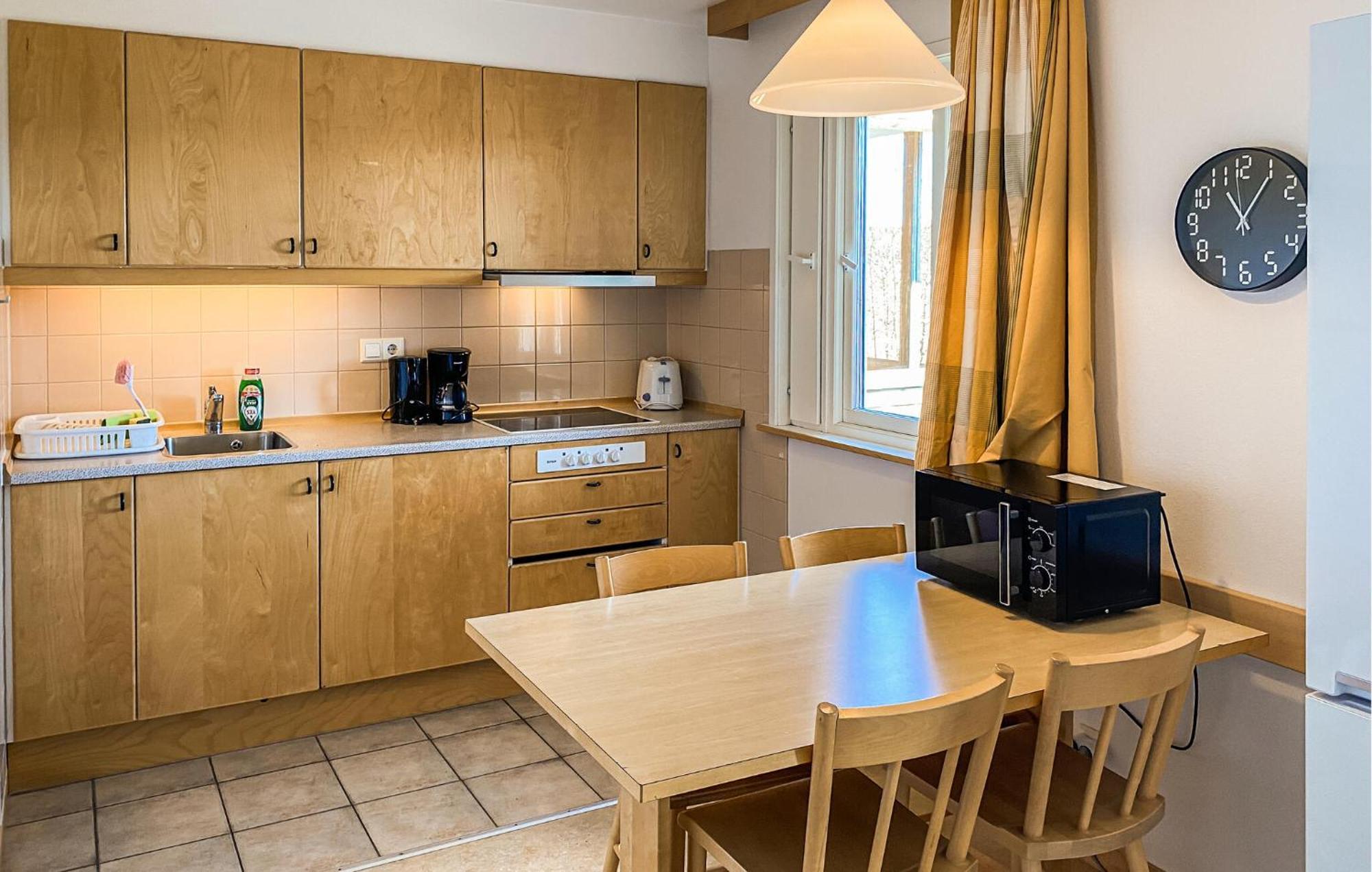 Lovely Home In Hok With Wifi Екстер'єр фото