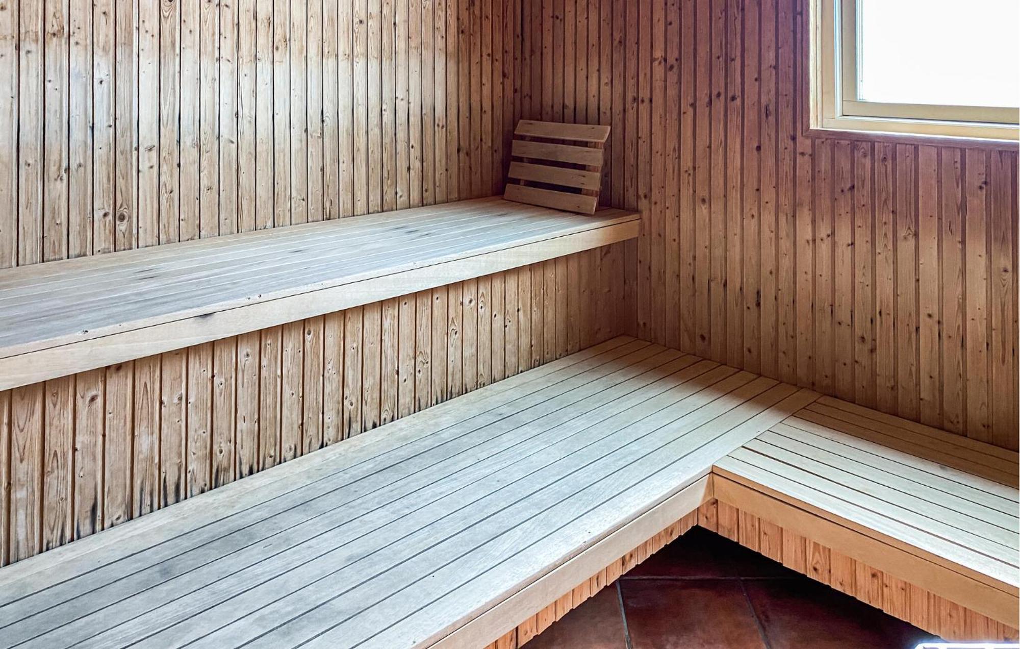 Lovely Home In Hok With Wifi Екстер'єр фото